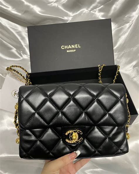 chanel vip gift crossbody bag